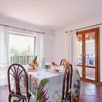 别墅 Azzurra , Piscina, Parcheggio E Vista Mare Porto Istana