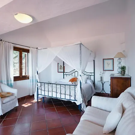 וילה Azzurra , Piscina, Parcheggio E Vista Mare