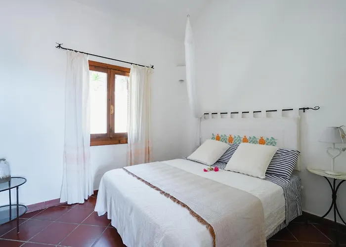 וילה Azzurra , Piscina, Parcheggio E Vista Mare
