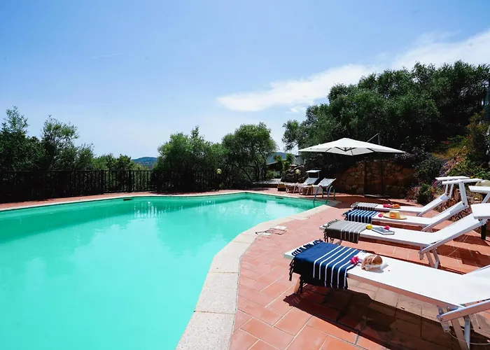 וילה Azzurra , Piscina, Parcheggio E Vista Mare
