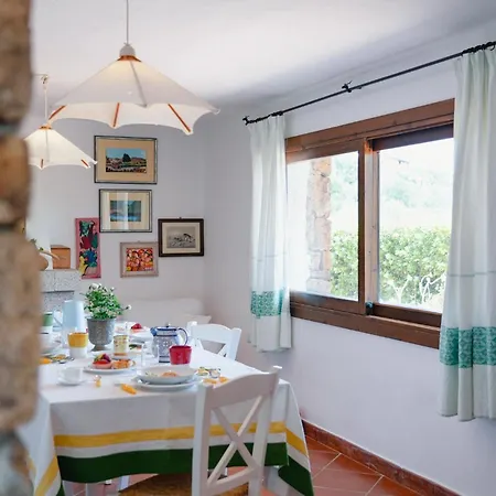 Villa Azzurra , Piscina, Parcheggio E Vista Mare