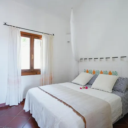 Villa Azzurra , Piscina, Parcheggio E Vista Mare