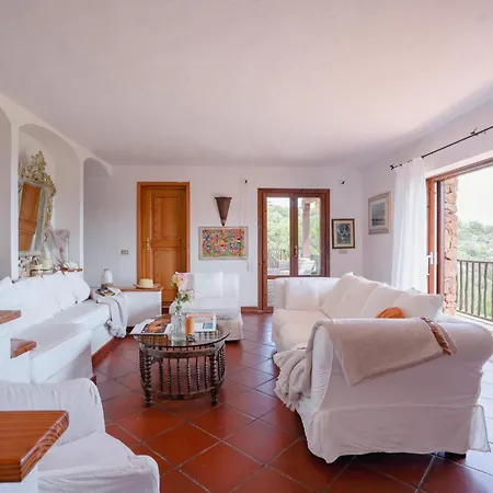 Villa Azzurra , Piscina, Parcheggio E Vista Mare