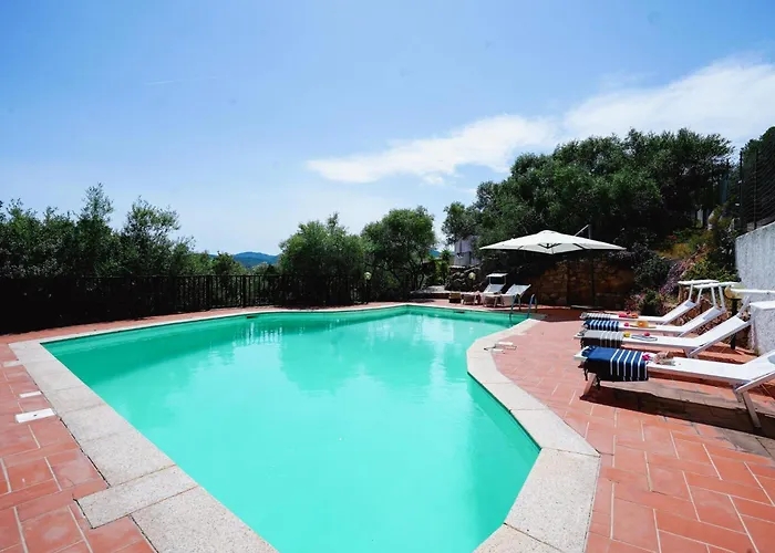 Azzurra , Piscina, Parcheggio E Vista Mare Villa Porto Istana